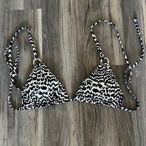Venus bikini top